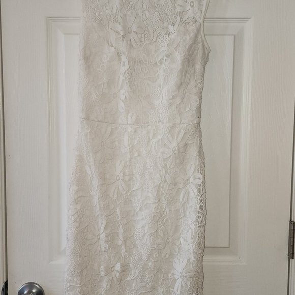 Gorgeous Bissou Bissou by Michelle Bombat Sleeveless White Dress - Picture 3 of 4